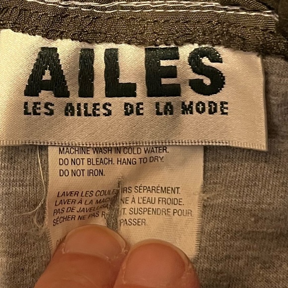 LES AILES DE LA MODE Olive Green Vintage Cargo Skirt - Size XS - Picture 2 of 8